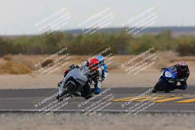 media/Sep-11-2022-SoCal Trackdays (Sun) [[81b7e951af]]/Turn 7 (1145am)/